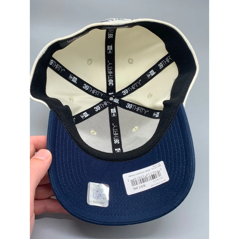 New Era 39THIRTY Seattle Seahawks NFL Hat Cream Navy Blue Mens Large-XLarge